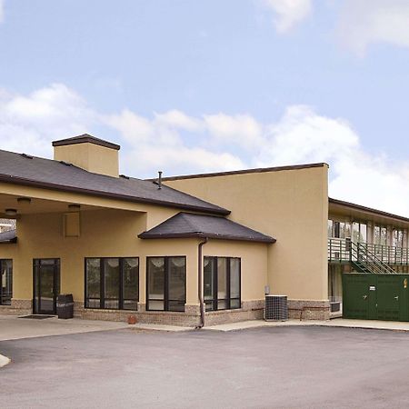 Days Inn By Wyndham וויט האוס מראה חיצוני תמונה